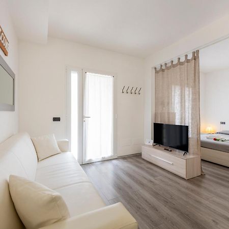 Bnbutler - Archimede 53 - Bright Studio Milan Exterior photo